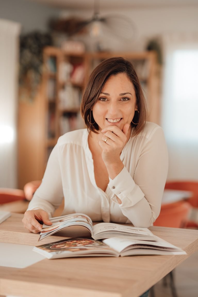alexandra hanger photographe culinaire et cosmétique et reportage à nimes dans le gard et alentours comme montpellier alès ou encore avignon. Puis à distance