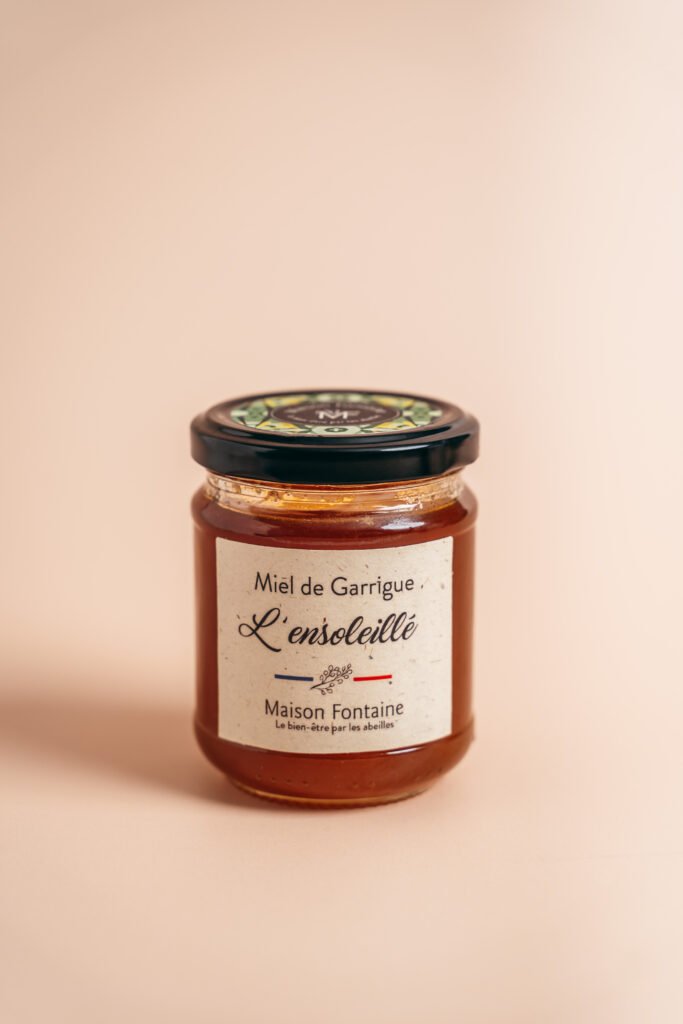 Packshot cosmétique fond uni - alexandra hanger photographie culinaire