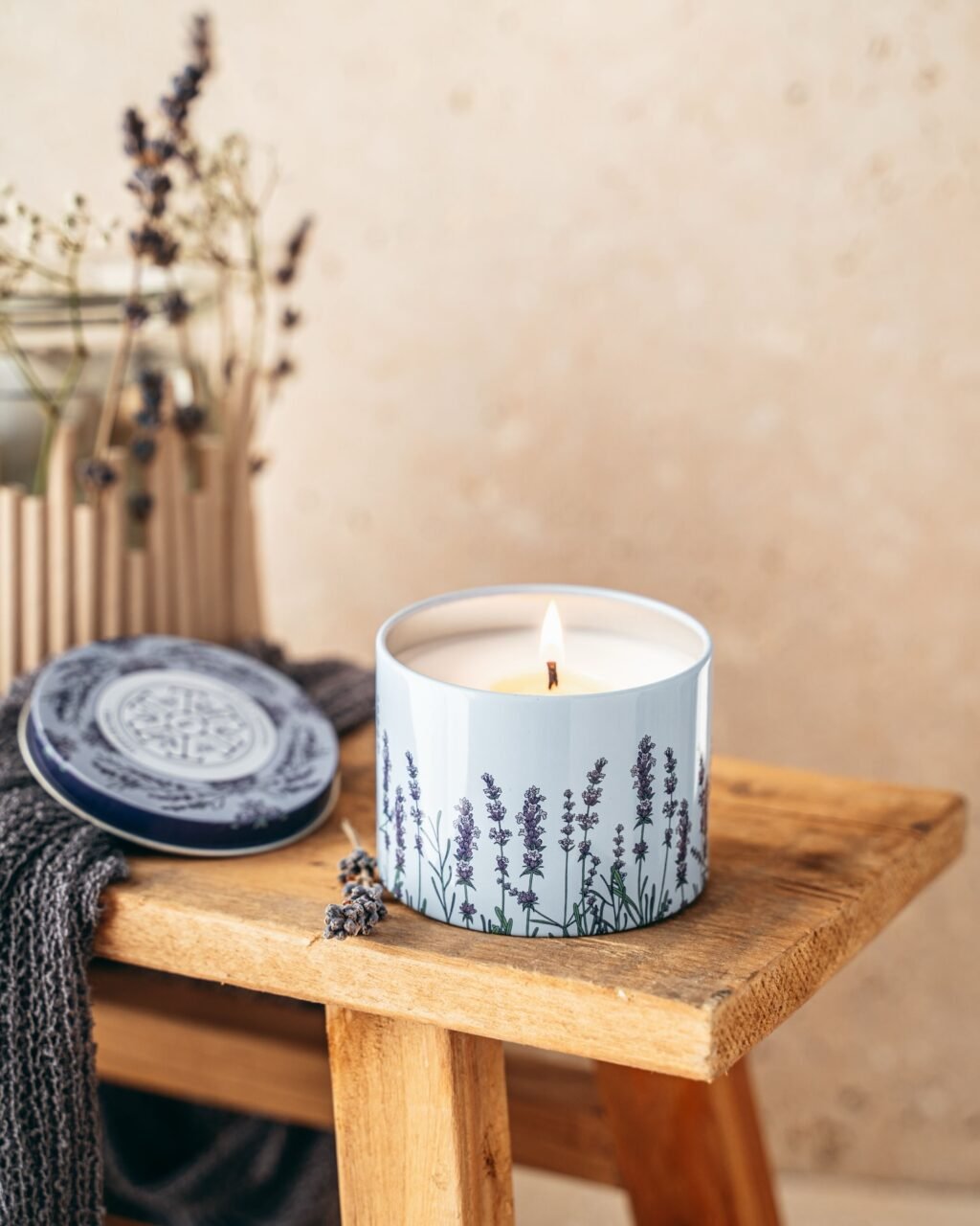 Instagram post from alexandra.hanger. This post is in position 5.